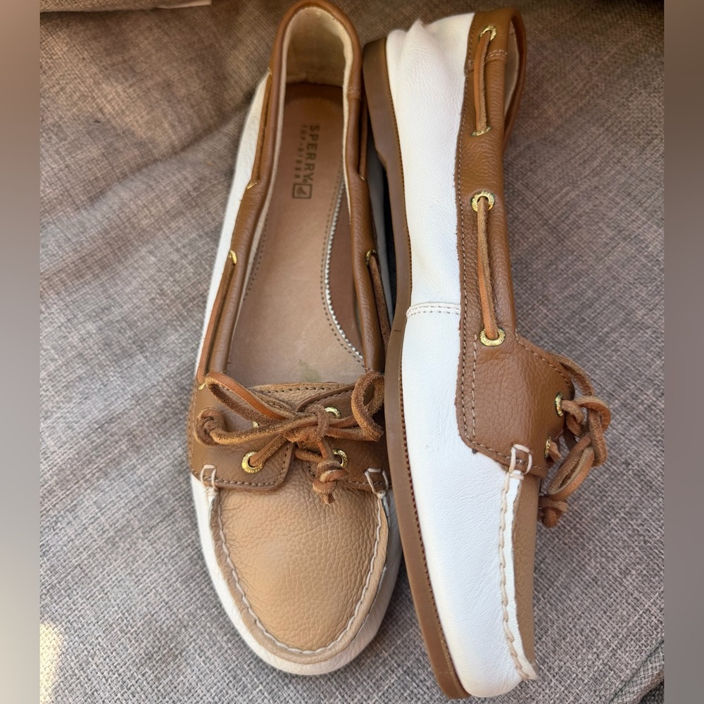 Sperry Two-Tone Tan and White Moccasin Boat Shoes
